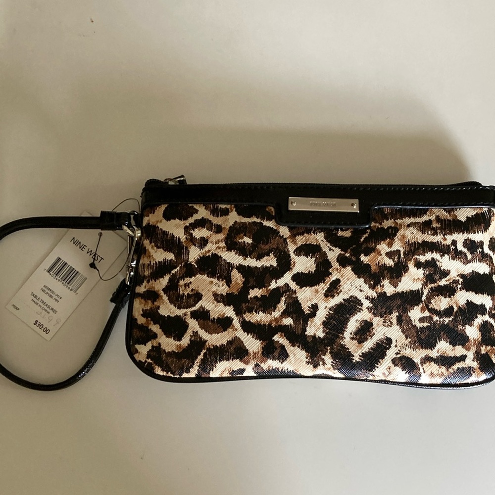 Nine West Wristlet